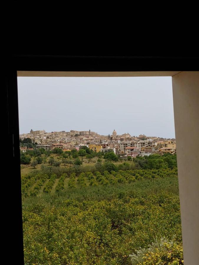 Il Primo Fiore Noto Exterior foto