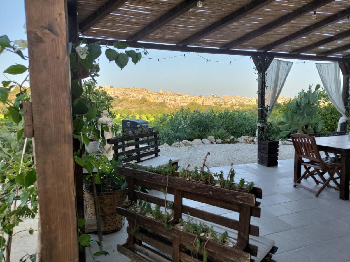 Il Primo Fiore Noto Exterior foto